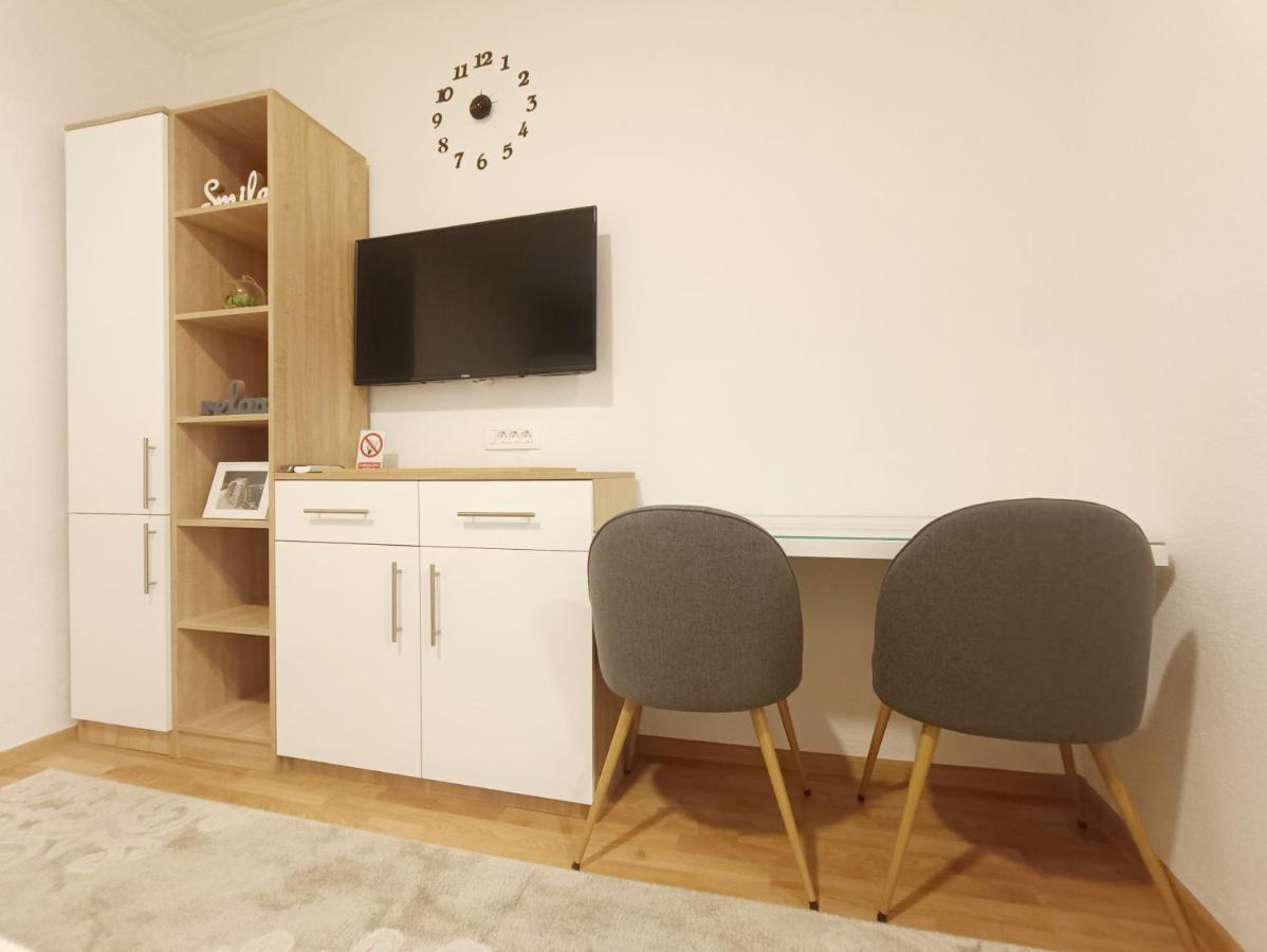 Apartment Sunset I Требине Екстериор снимка